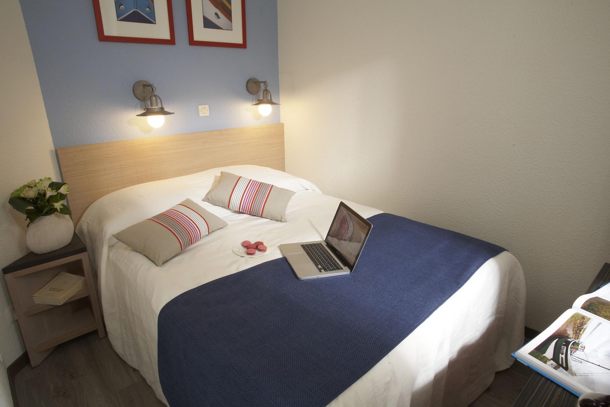 Sowell Residences Le Port Trouville-sur-Mer Eksteriør billede