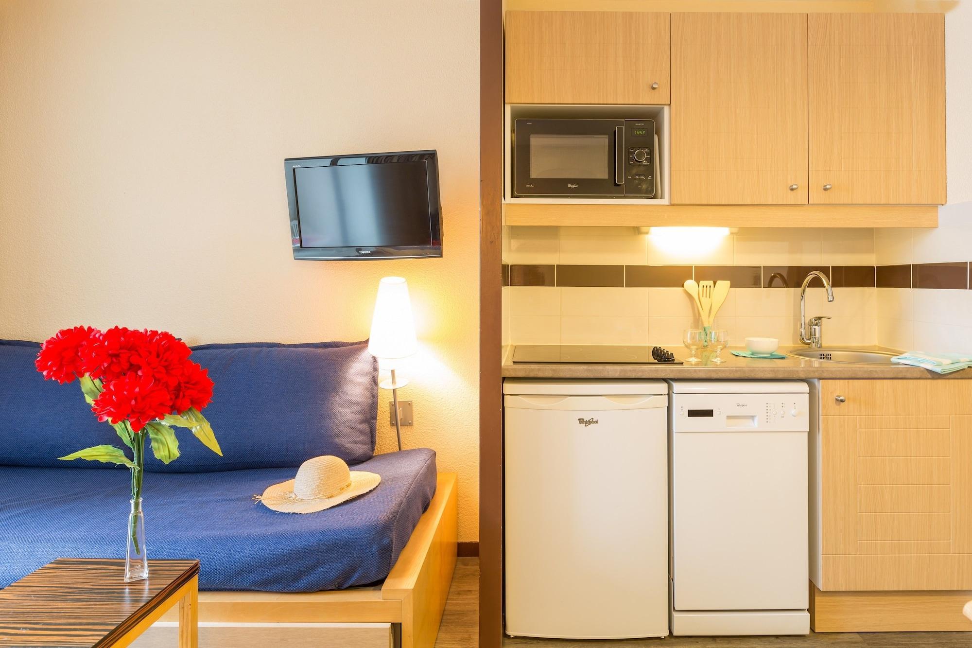 Sowell Residences Le Port Trouville-sur-Mer Eksteriør billede